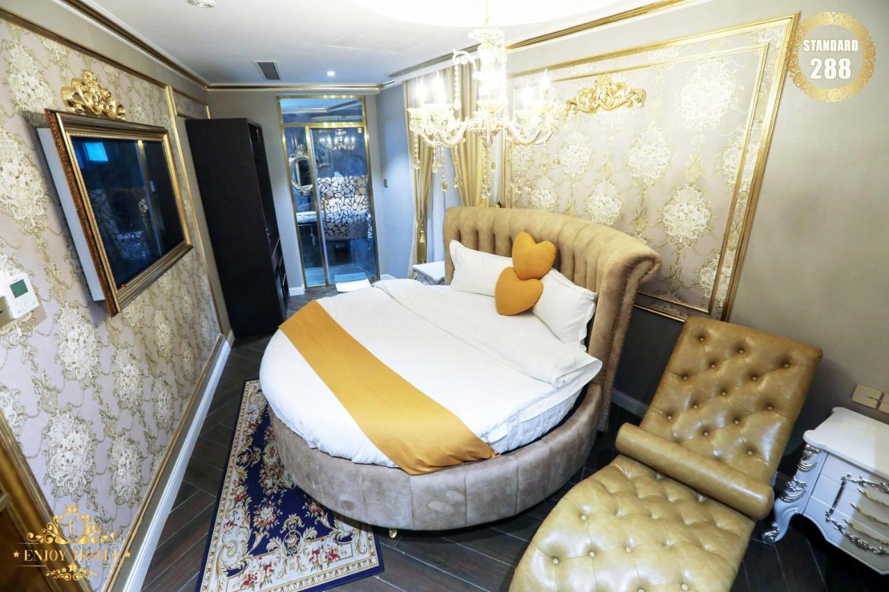 Enjoy Hotel 5A Bandar Ho Chi Minh Luaran gambar