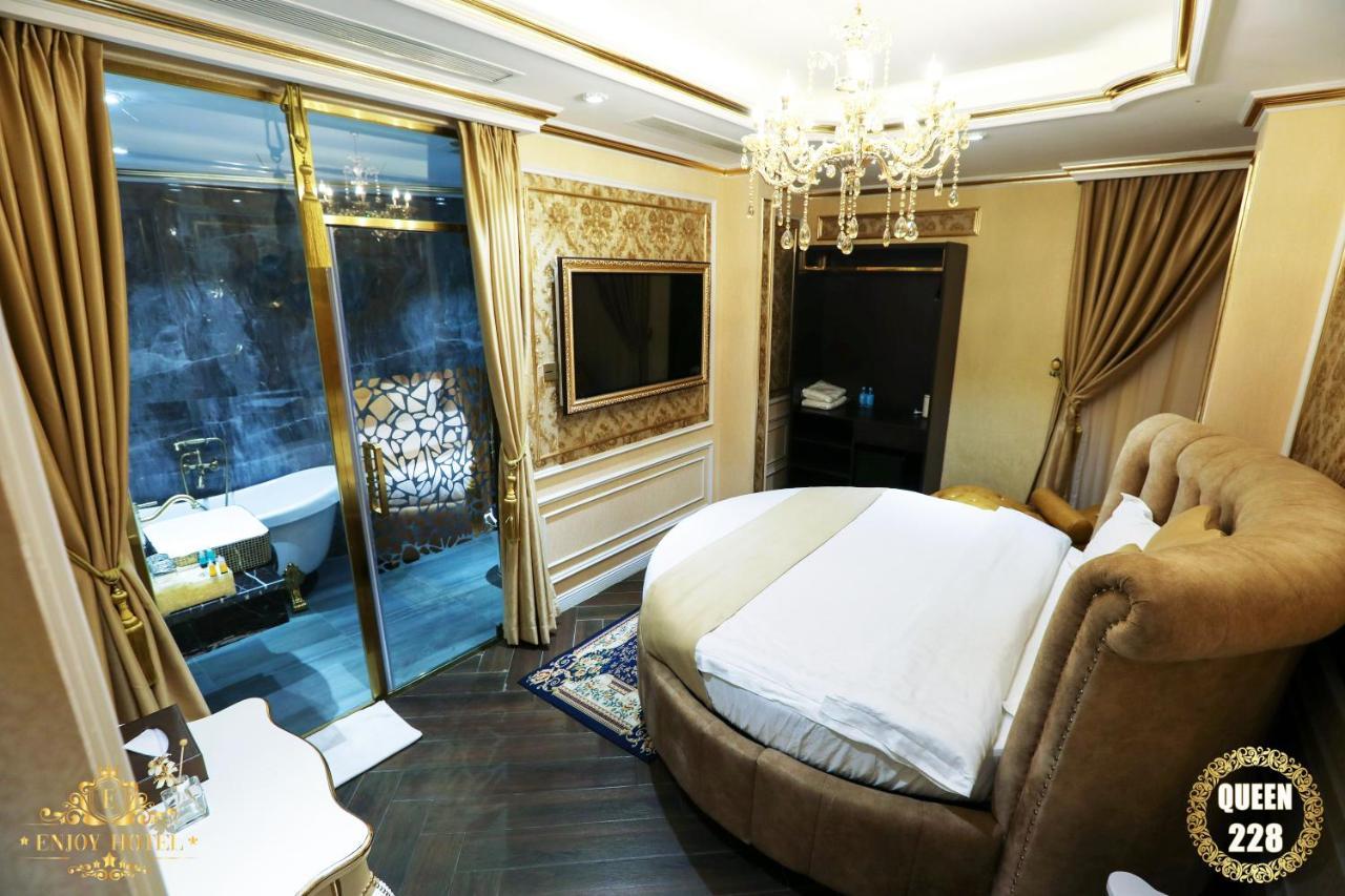 Enjoy Hotel 5A Bandar Ho Chi Minh Luaran gambar
